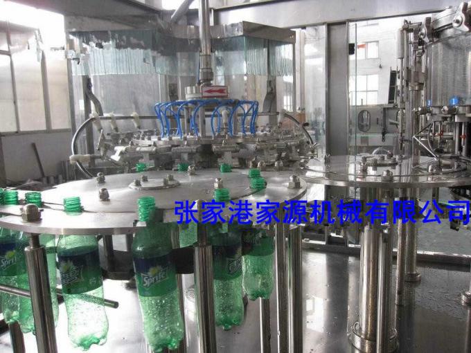 Hohe Leistungsfähigkeit karbonisierte Getränk-Füllmaschine für Abfüller 5.03kw 0