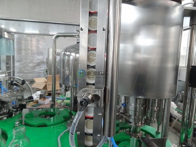 3000 BPH-Wasser-Glasflaschen-Füllmaschine mit Torsion weg von der Kappe, Warmeinfüllen-Maschine 2